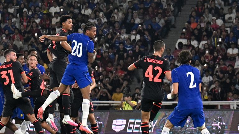 切尔西3-0战胜AC米兰:若昂·佩德罗双响,蓝军状态回暖